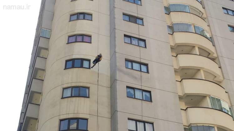 نماشویی ساختمان با طناب راه‌حل ارزان، کارآمد و ایمن